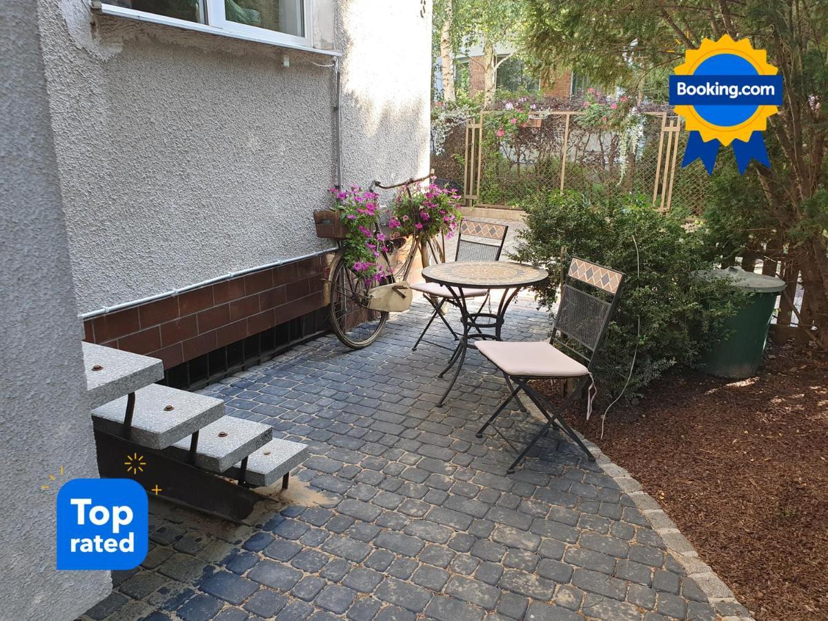 Aparthome Barbara 2 Torun Exterior photo